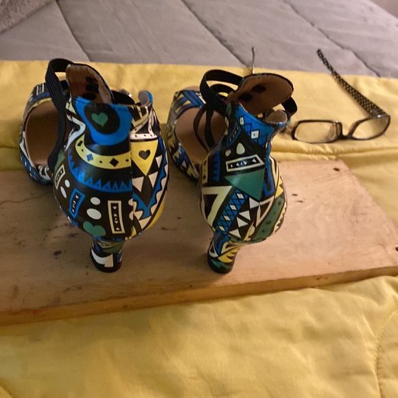 I call them cartoon shoes new not used cutsy - Picture 5 of 12